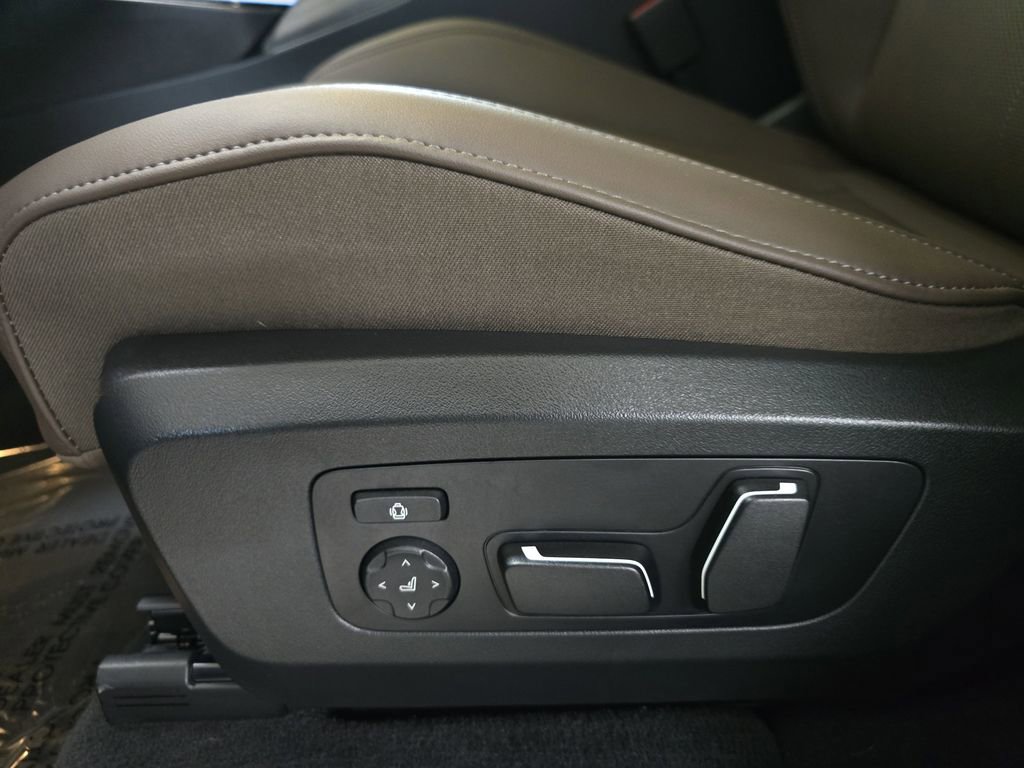 Used 2025 BMW X3 xDrive30 w/ Convenience Package AWD/4WD image 28