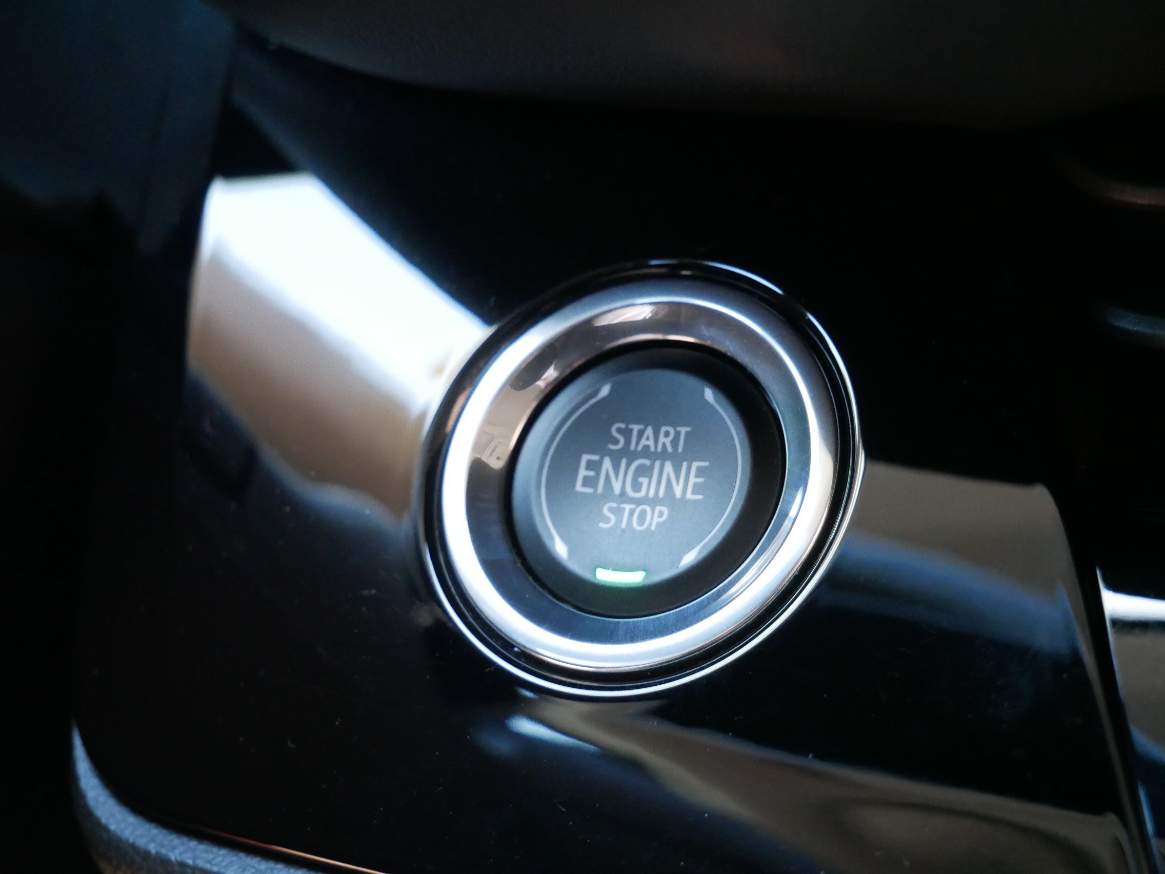 Used 2025 Buick Envision Avenir AWD/4WD image 24