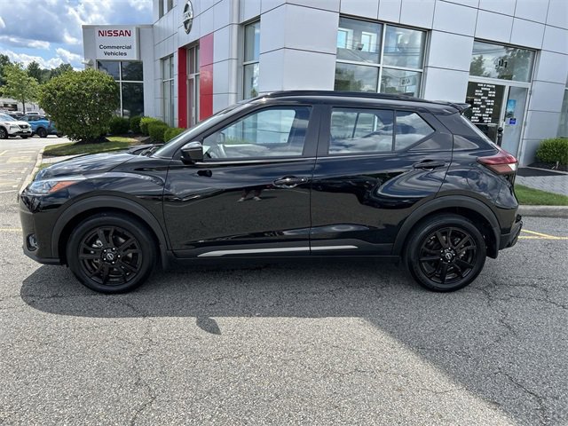Used 2024 Nissan Kicks SR w/ SR Premium Package image 5