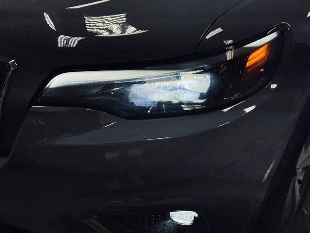 Used 2022 Jeep Cherokee Limited image 4