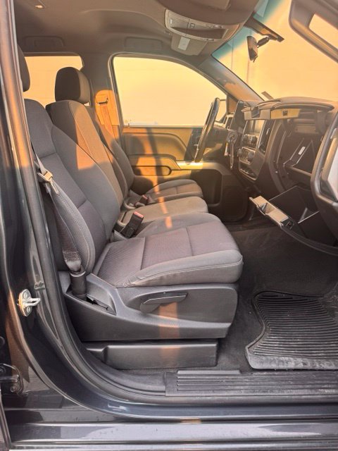 Used 2019 Chevrolet Silverado 1500 LT AWD/4WD image 20