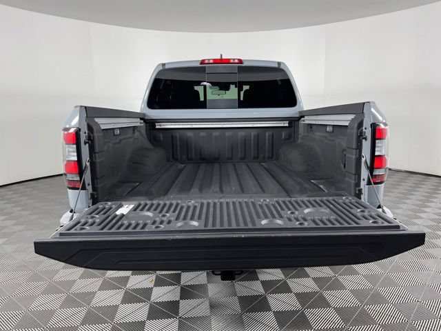 Used 2023 Nissan Frontier PRO-4X w/ Pro Convenience Package AWD/4WD image 46