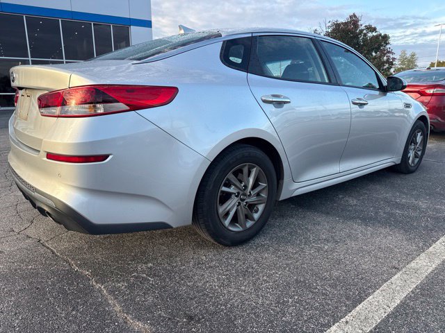 Used 2019 Kia Optima LX FWD image 2