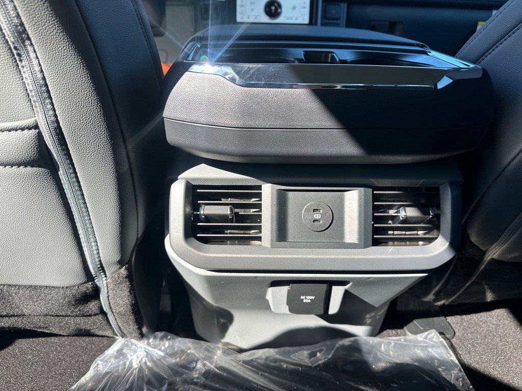 New 2025 Ford F150 Lightning Flash image 37