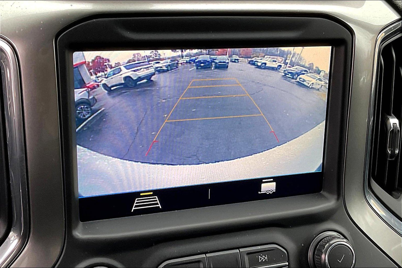 Used 2019 Chevrolet Silverado 1500 LT w/ All-Star Edition AWD/4WD image 26