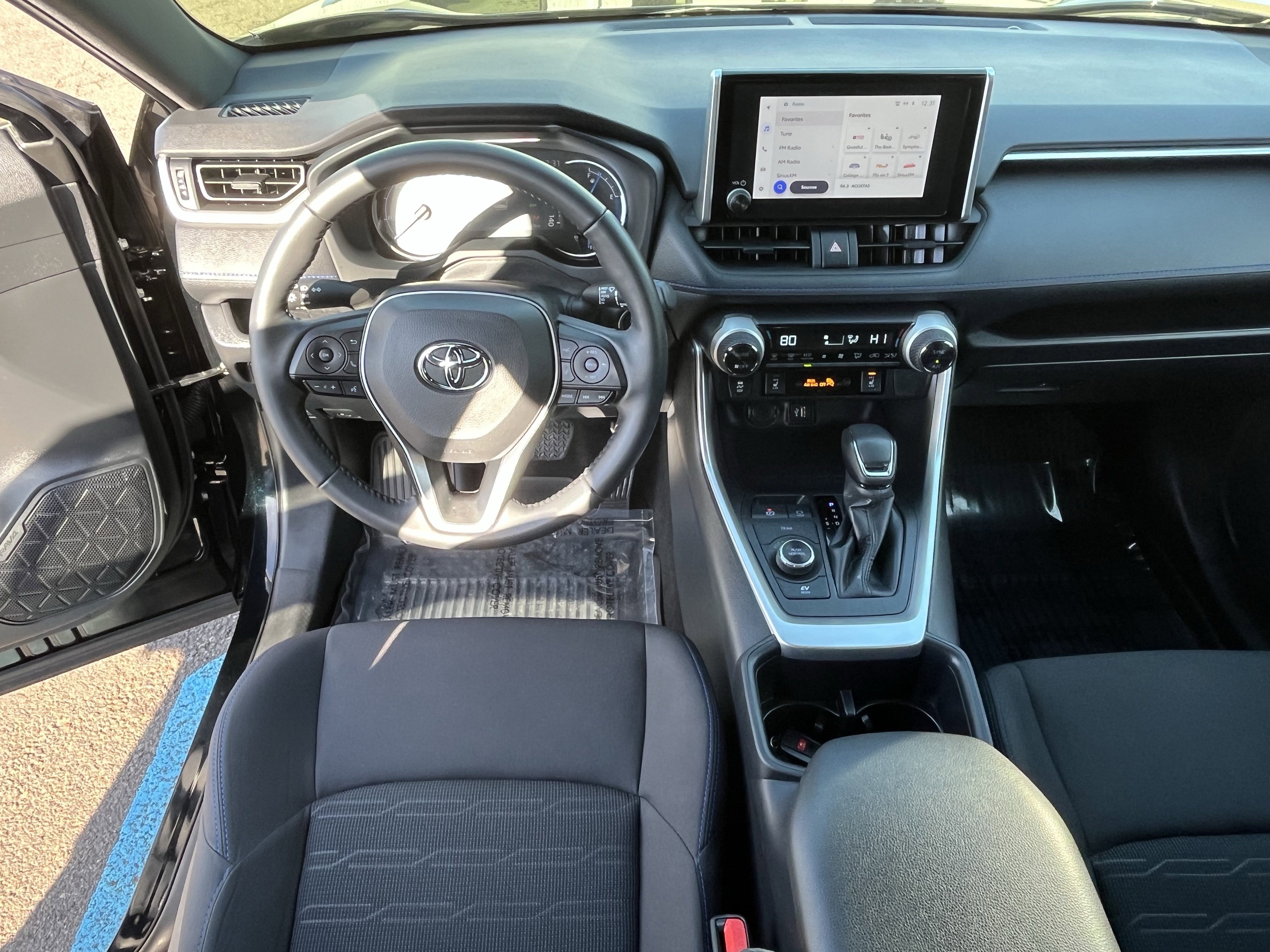 Used 2023 Toyota RAV4 SE w/ SE Grade Weather Package image 12