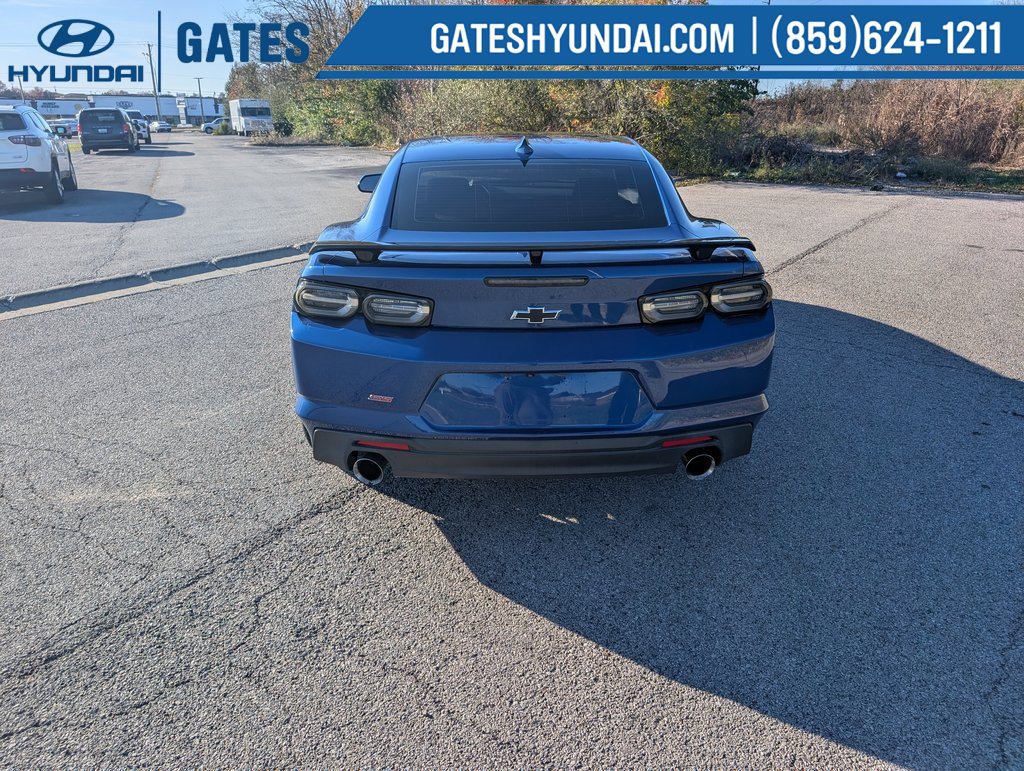 Used 2019 Chevrolet Camaro SS image 2