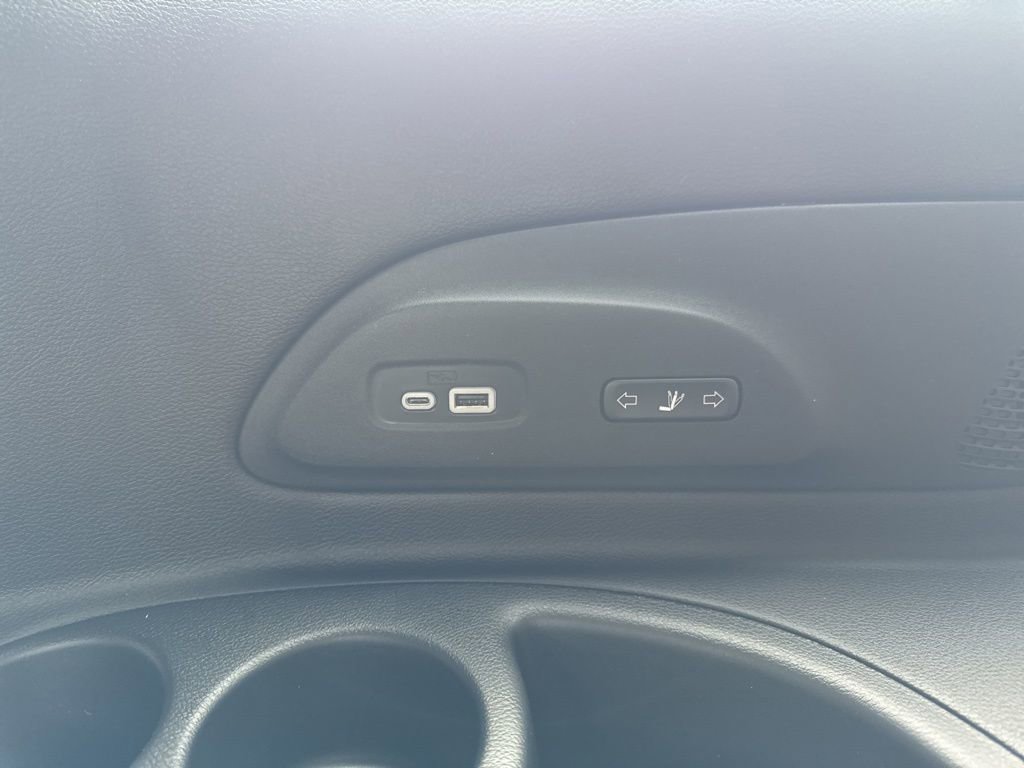 New 2026 Chrysler Pacifica Pinnacle image 43