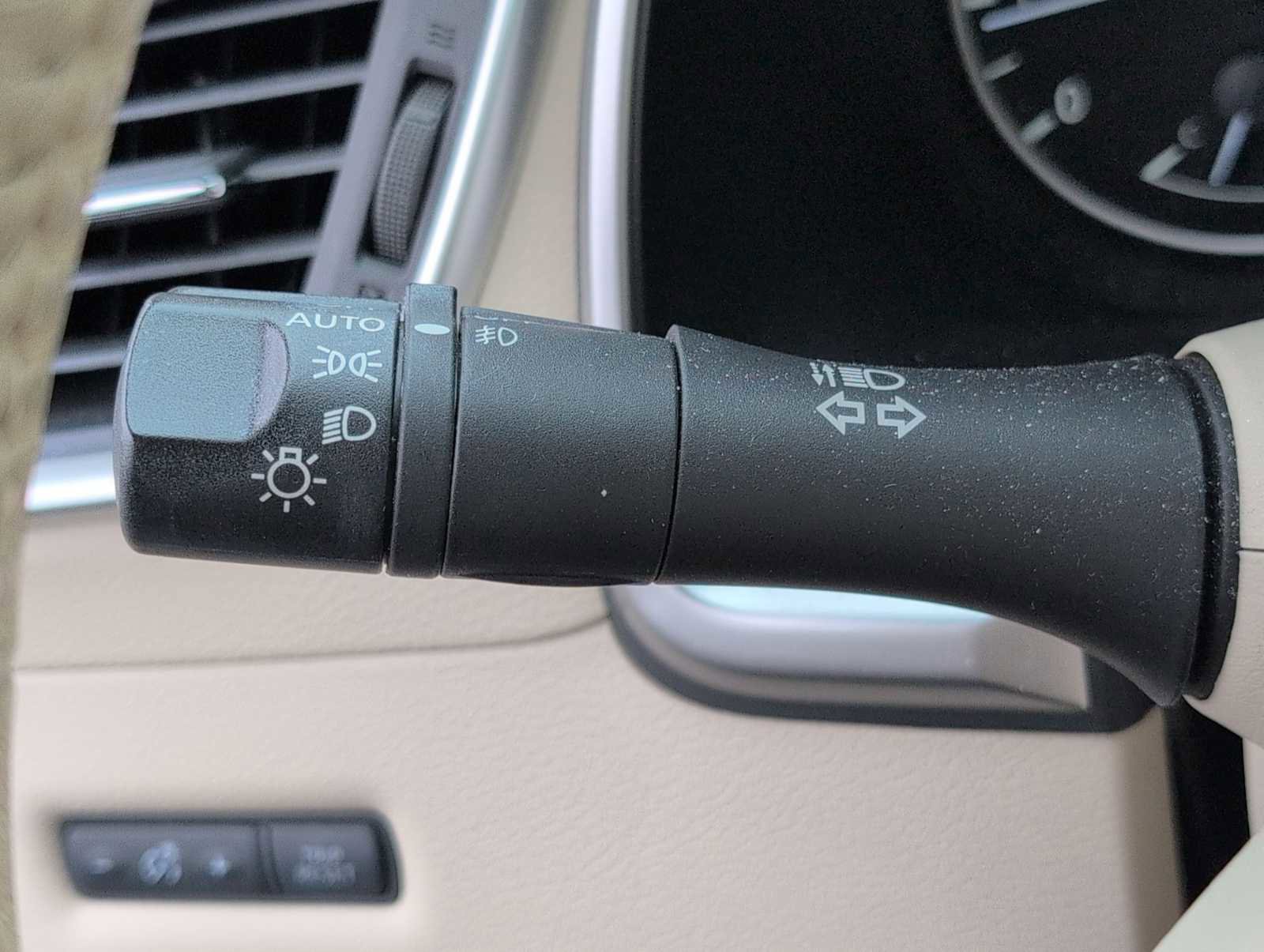 Used 2016 Nissan Murano Platinum w/ Platinum Technology Package image 26