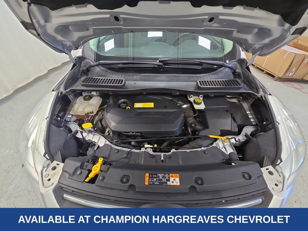 Used 2015 Ford Escape SE image 38