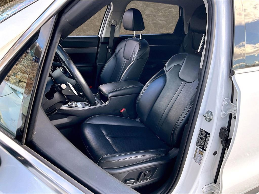 Used 2023 Kia Sorento EX image 20