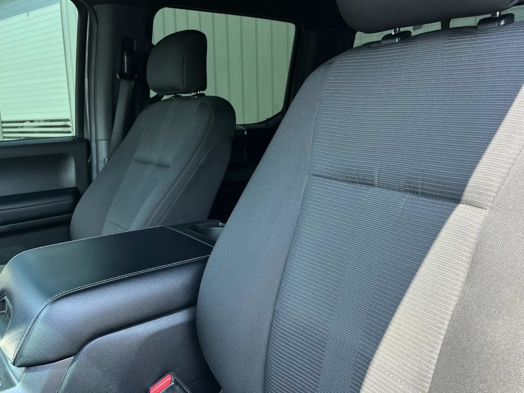 Used 2016 Ford F150 XLT w/ Equipment Group 302A Luxury AWD/4WD image 33
