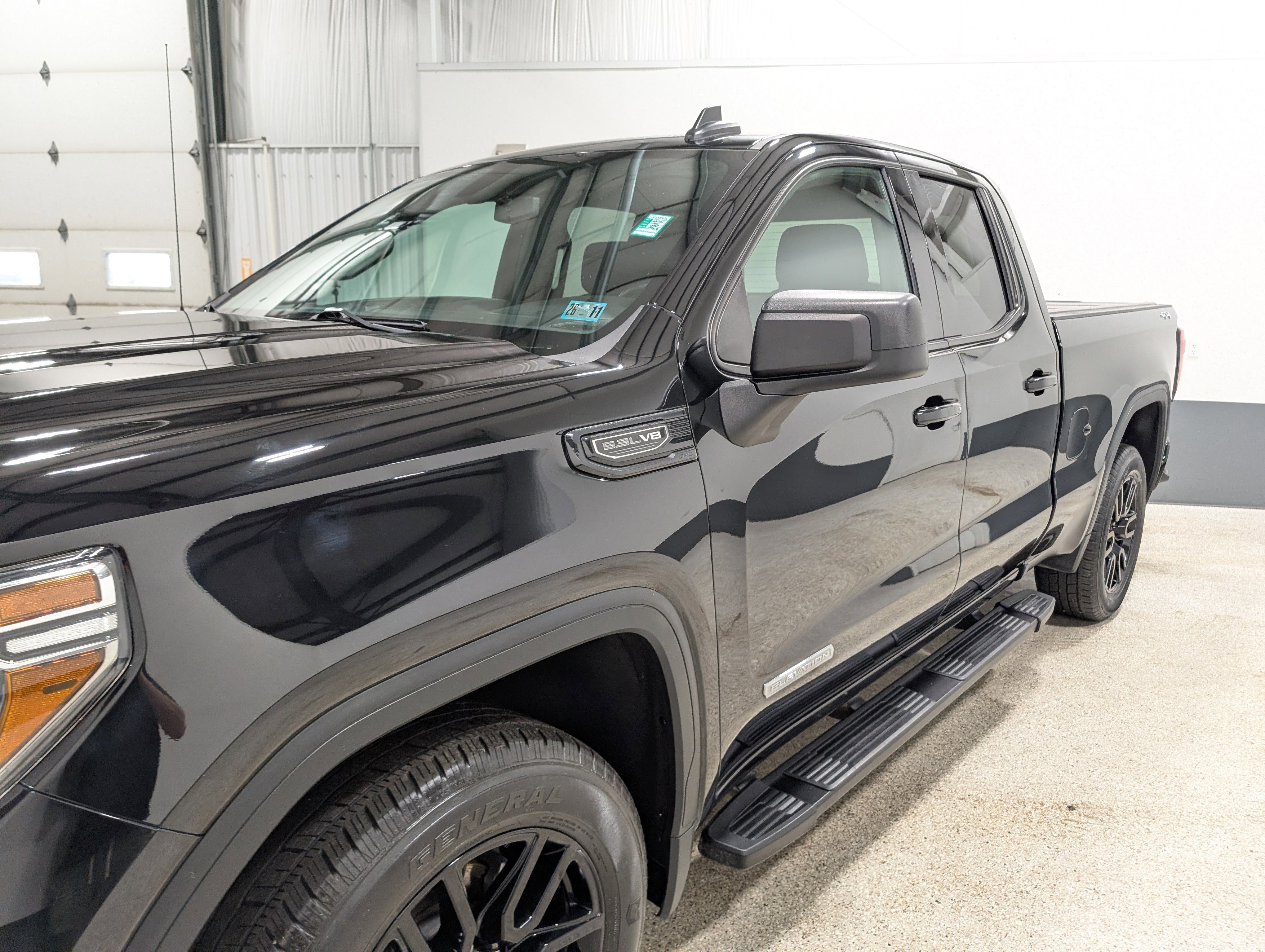 Used 2021 GMC Sierra 1500 Elevation image 7