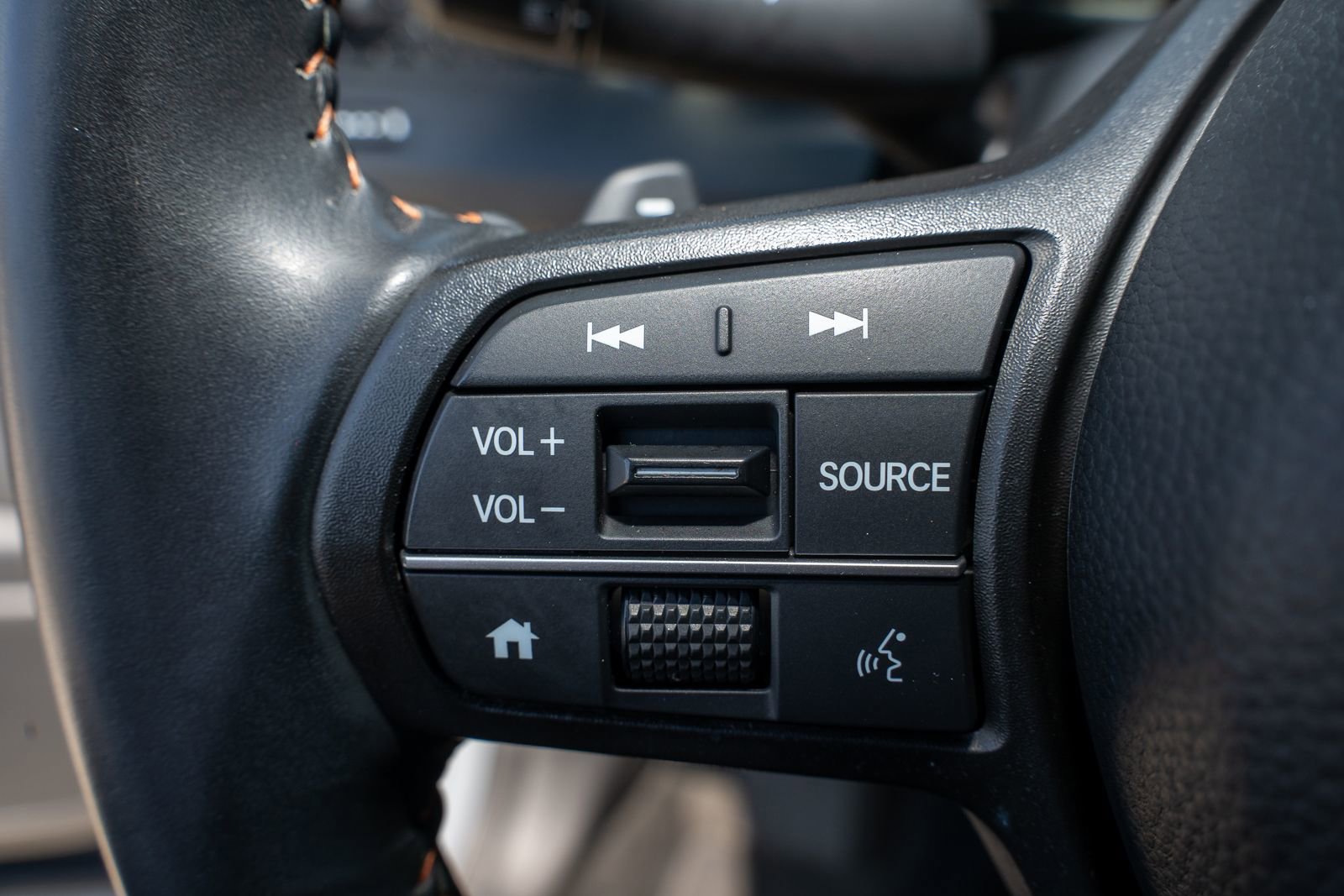 Certified 2025 Honda CR-V Sport image 31