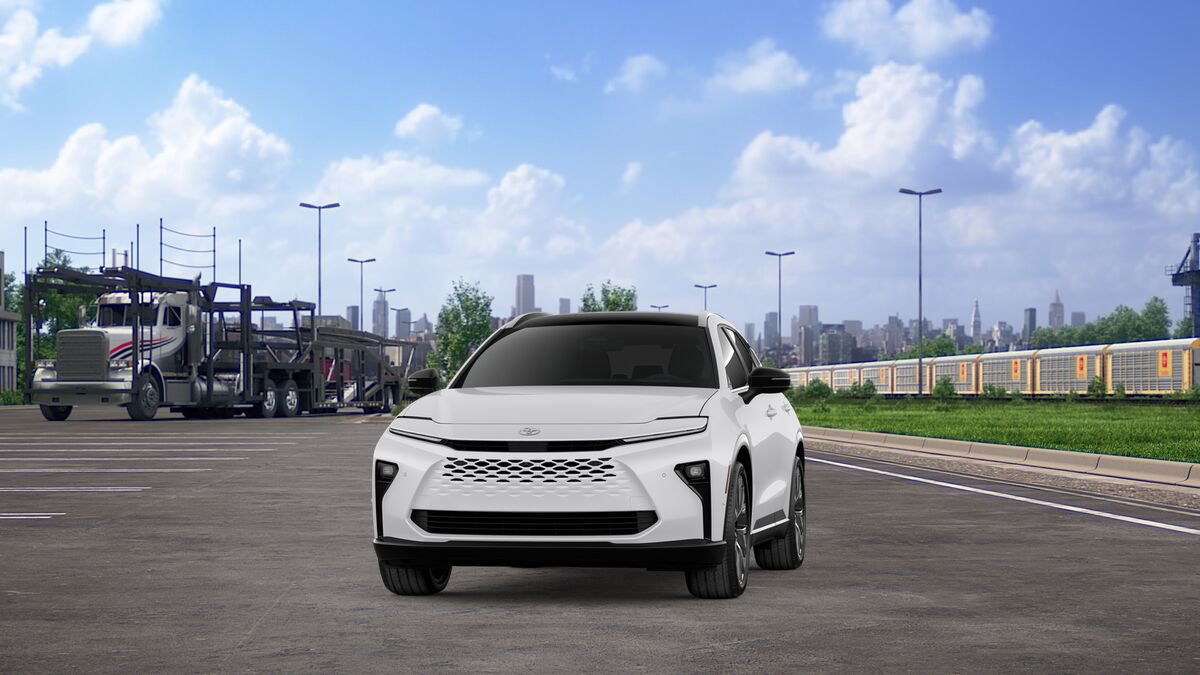 New 2026 Toyota Crown Signia AWD/4WD image 18