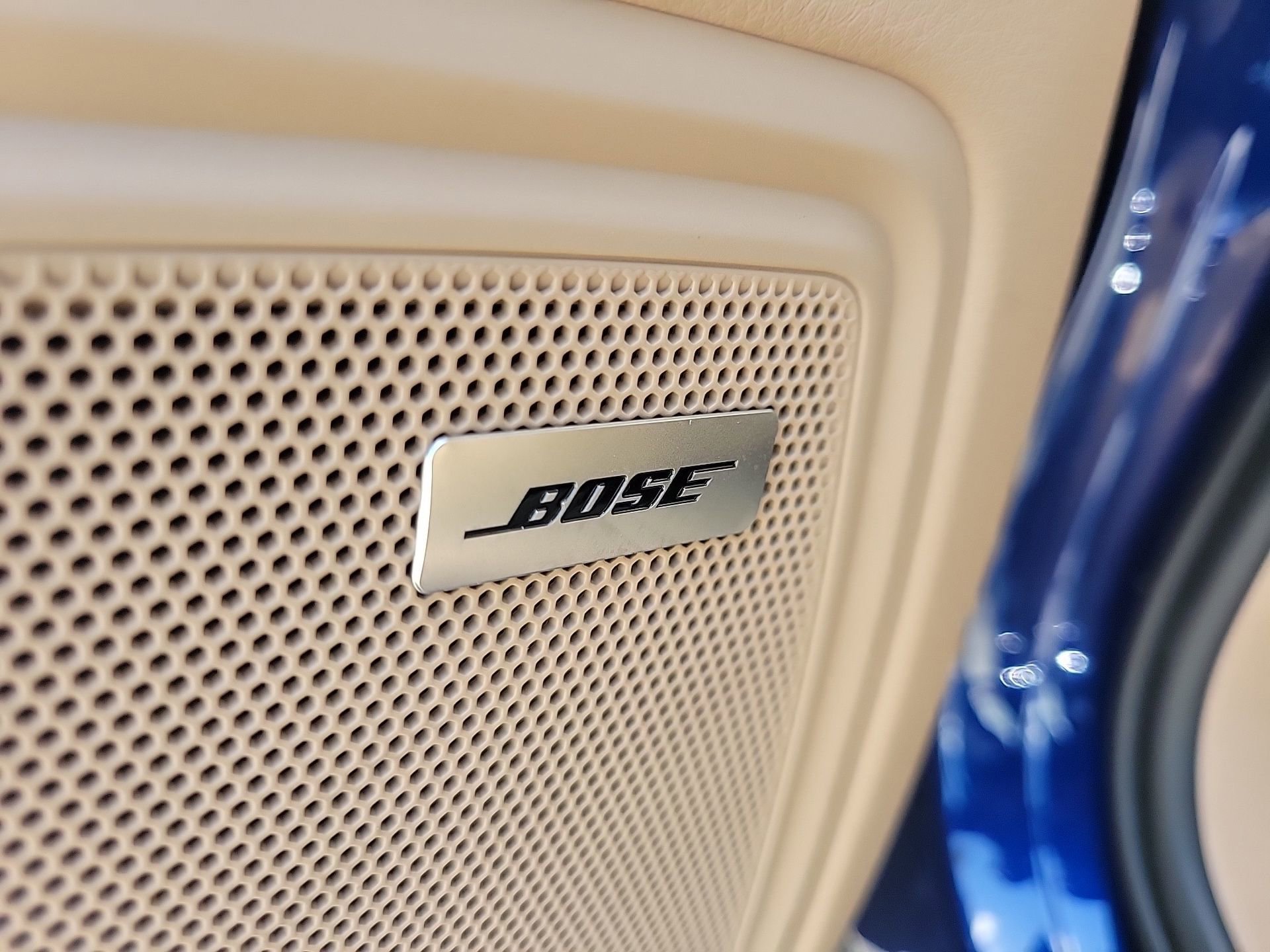 Used 2024 Porsche Macan image 25