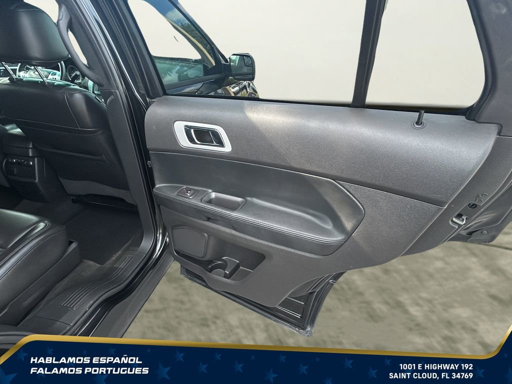Used 2014 Ford Explorer XLT w/ Equipment Group 202A FWD image 26