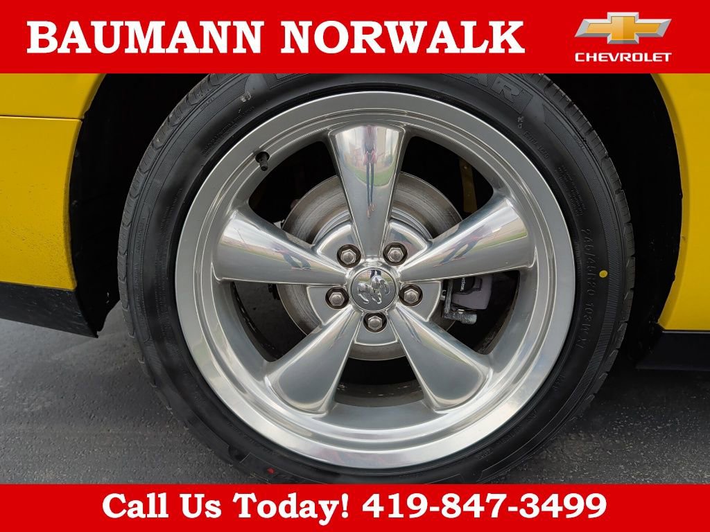 Used 2010 Dodge Challenger R/T image 12