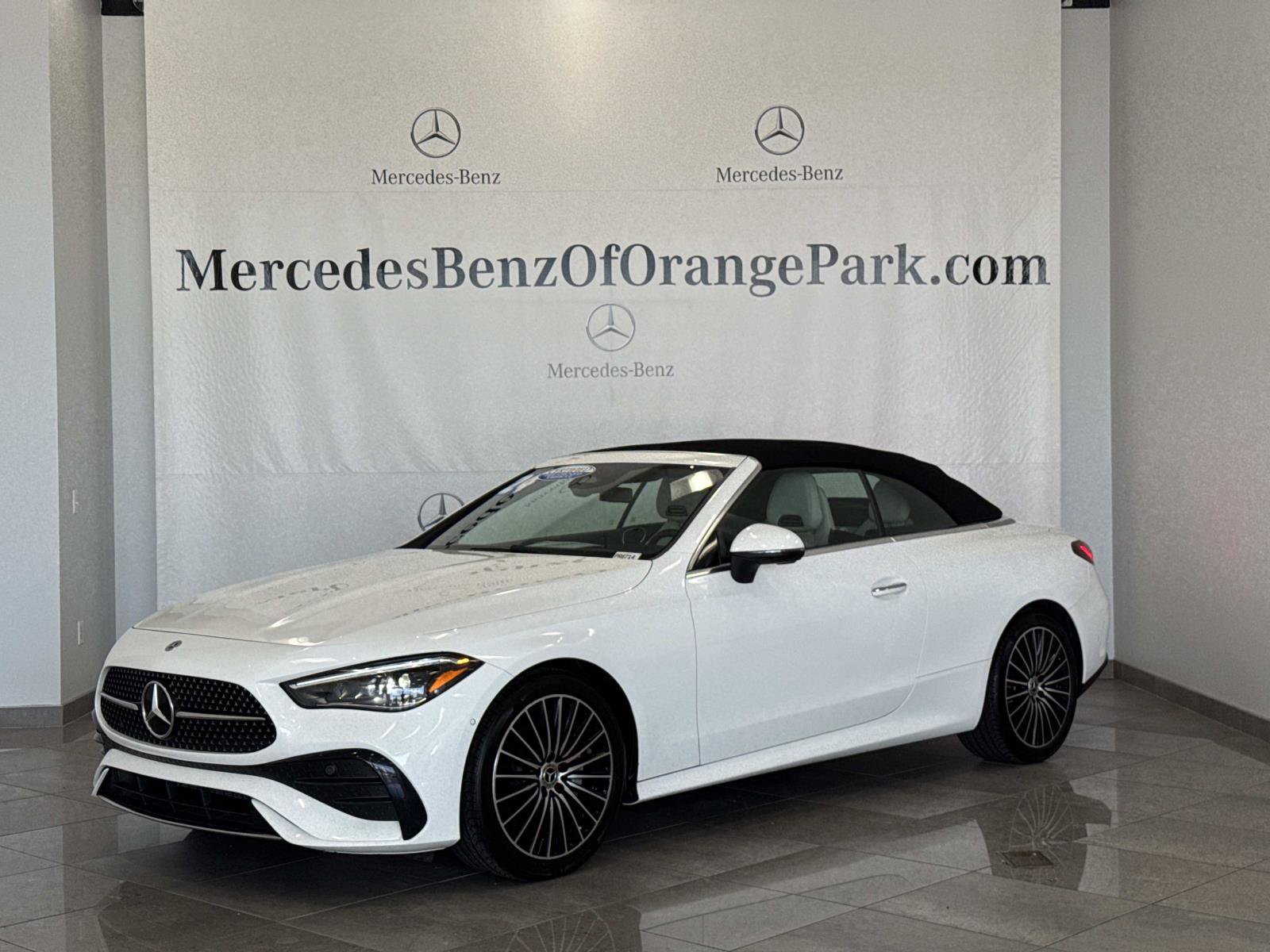 Certified 2024 Mercedes-Benz CLE 300 4MATIC Cabriolet image 2