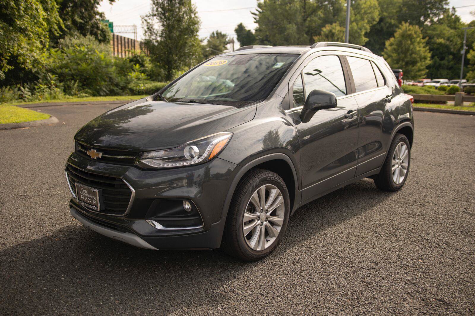 Used 2020 Chevrolet Trax Premier AWD/4WD image 18