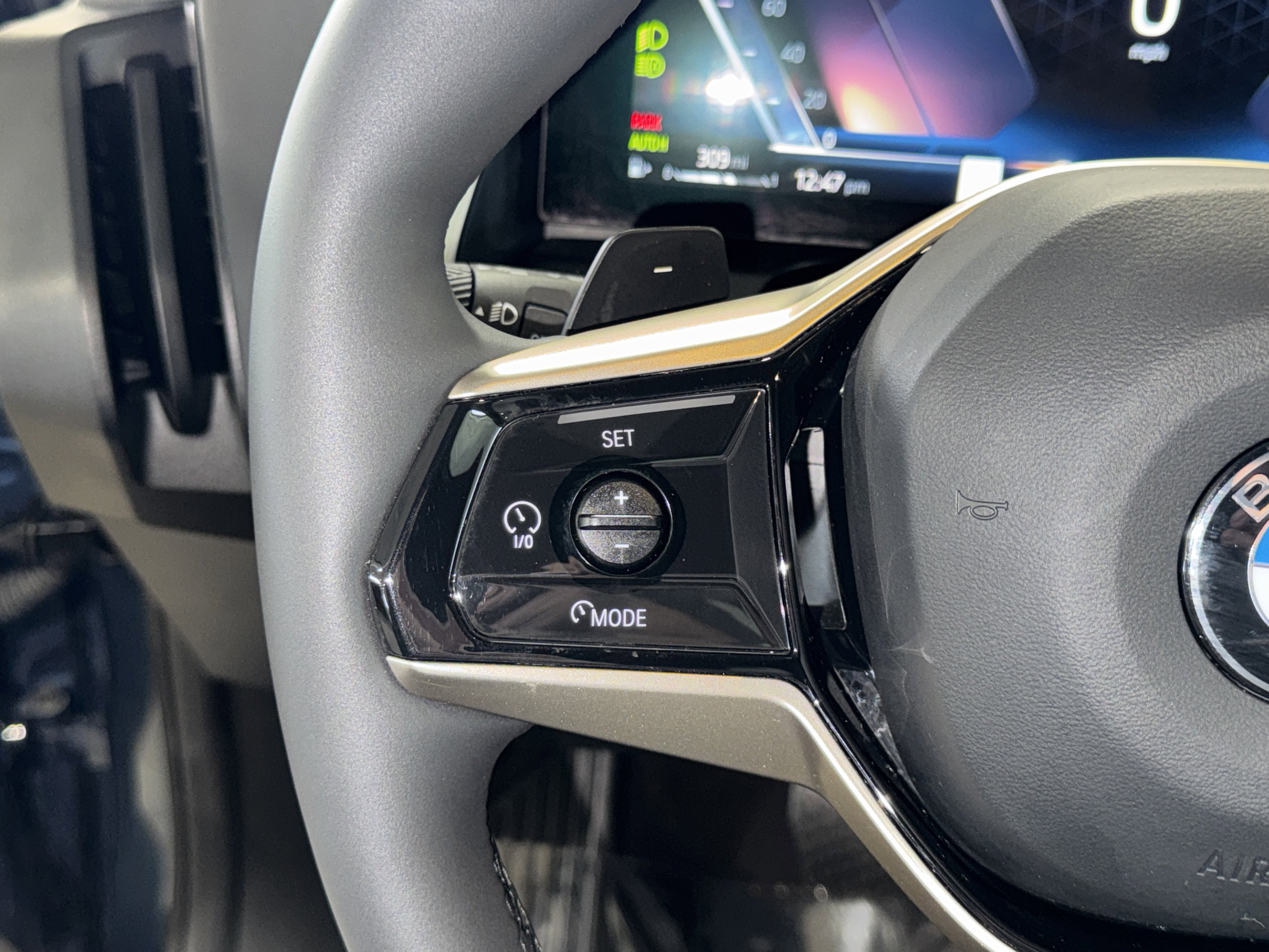 Certified 2025 BMW X3 xDrive30i w/ Premium Package image 22