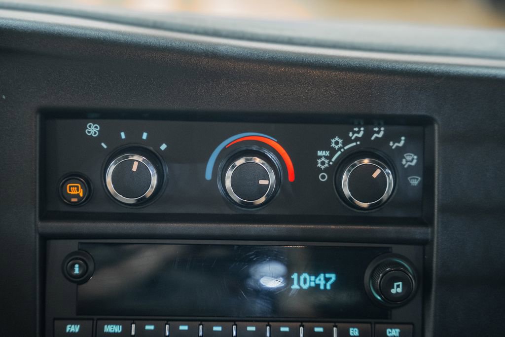 Used 2024 GMC Savana 2500 w/ Driver Convenience Package image 27