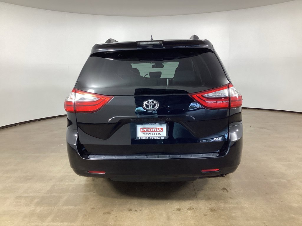 Used 2020 Toyota Sienna XLE FWD image 6