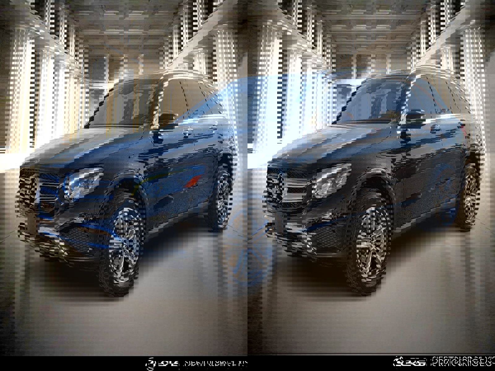 Used 2019 Mercedes-Benz GLC 300 4MATIC image 8