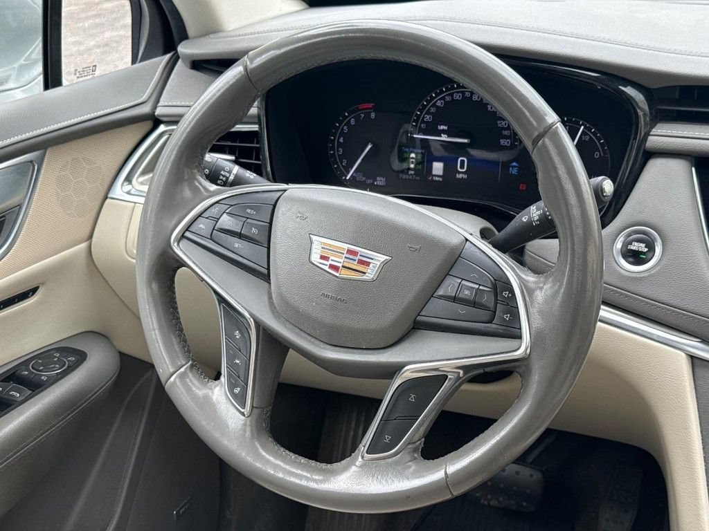 Used 2019 Cadillac XT5 Luxury AWD/4WD image 17
