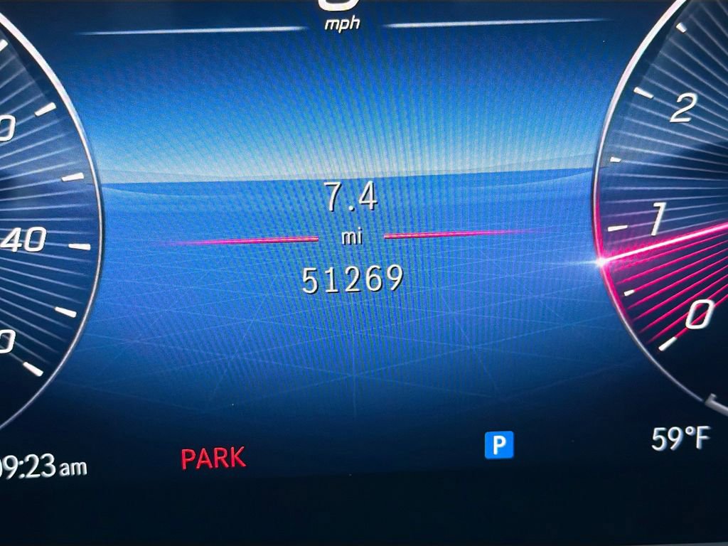 Used 2024 Mercedes-Benz GLE 350 4MATIC image 41