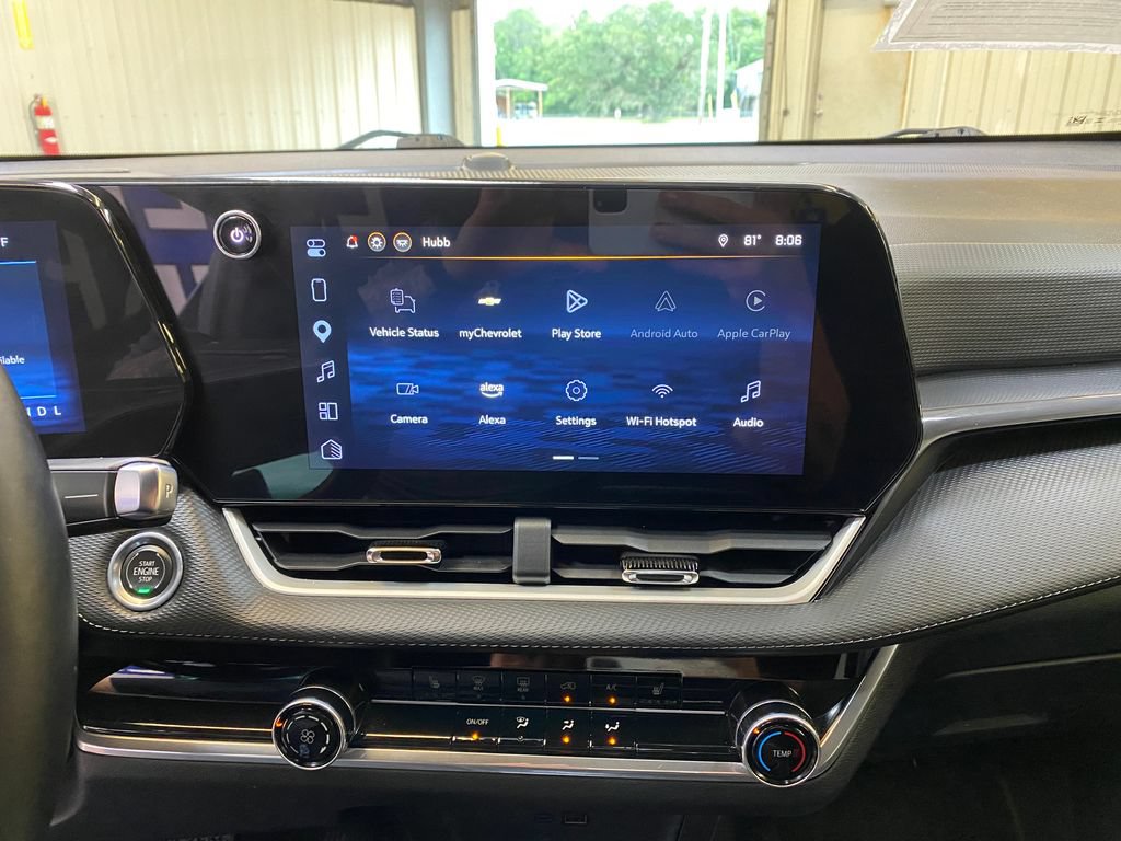 Used 2025 Chevrolet Equinox LT AWD/4WD image 37