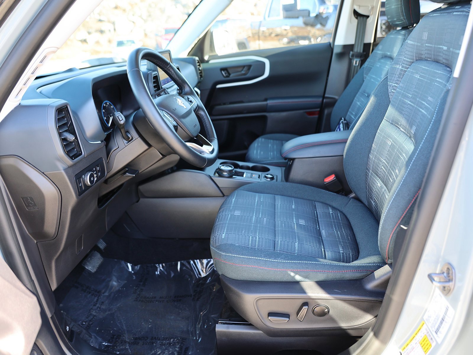 Used 2024 Ford Bronco Sport Heritage w/ Heritage Convenience Package image 17