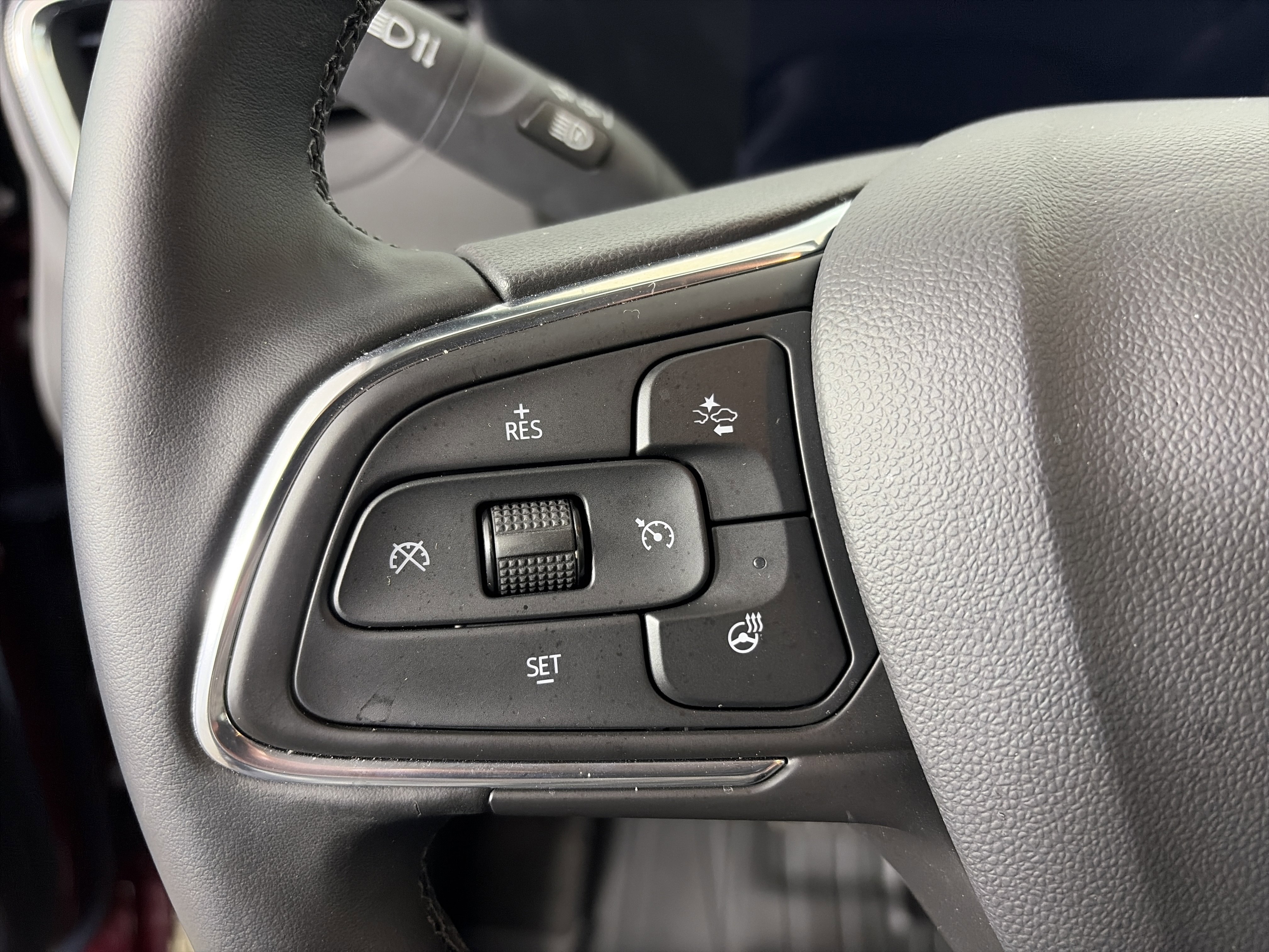 Certified 2025 Buick Encore GX Sport Touring w/ Comfort Package image 27