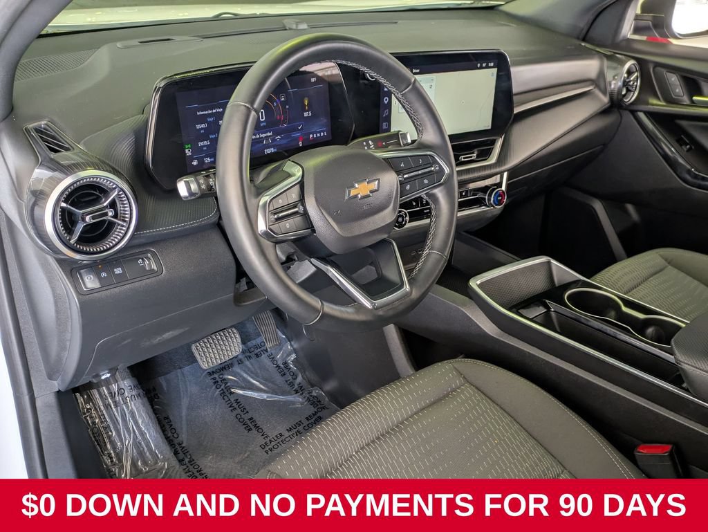 Used 2025 Chevrolet Equinox LT FWD image 13