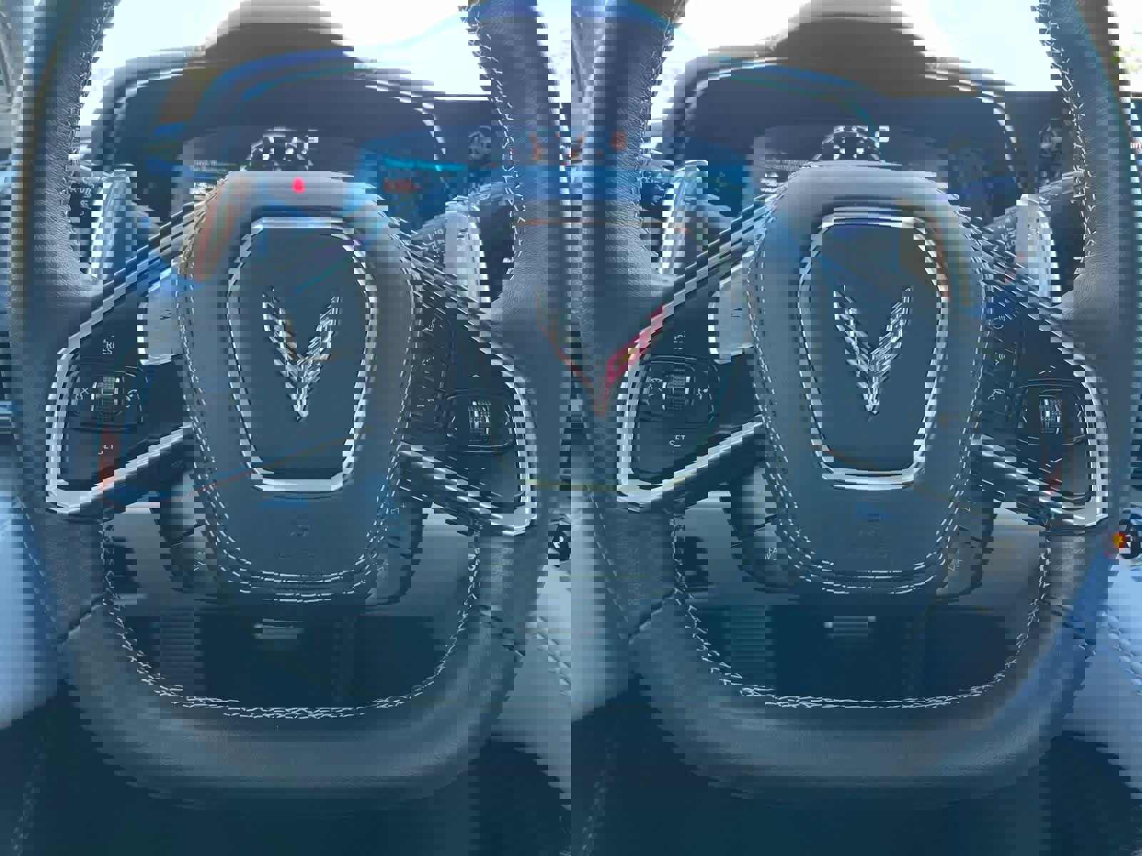 Used 2023 Chevrolet Corvette Stingray Premium Conv w/ Z51 Performance Package image 22