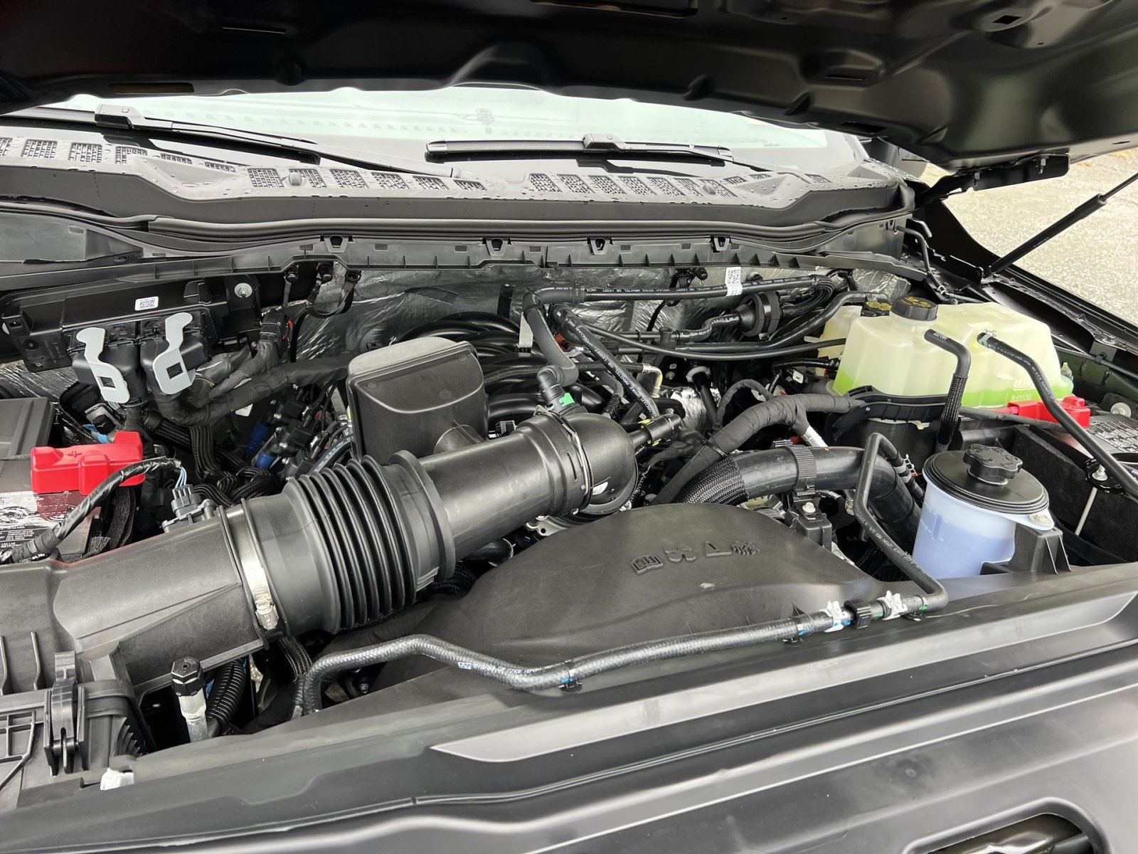 New 2027 Ford F250 XLT w/ XLT Premium Package AWD/4WD image 28