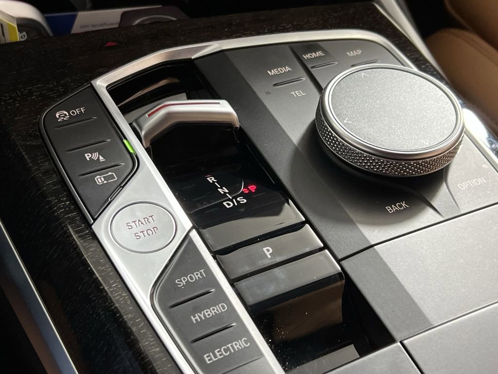 Used 2023 BMW 330e xDrive w/ Premium Package image 20