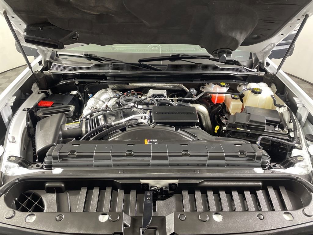 Used 2025 Chevrolet Silverado 3500 W/T image 25