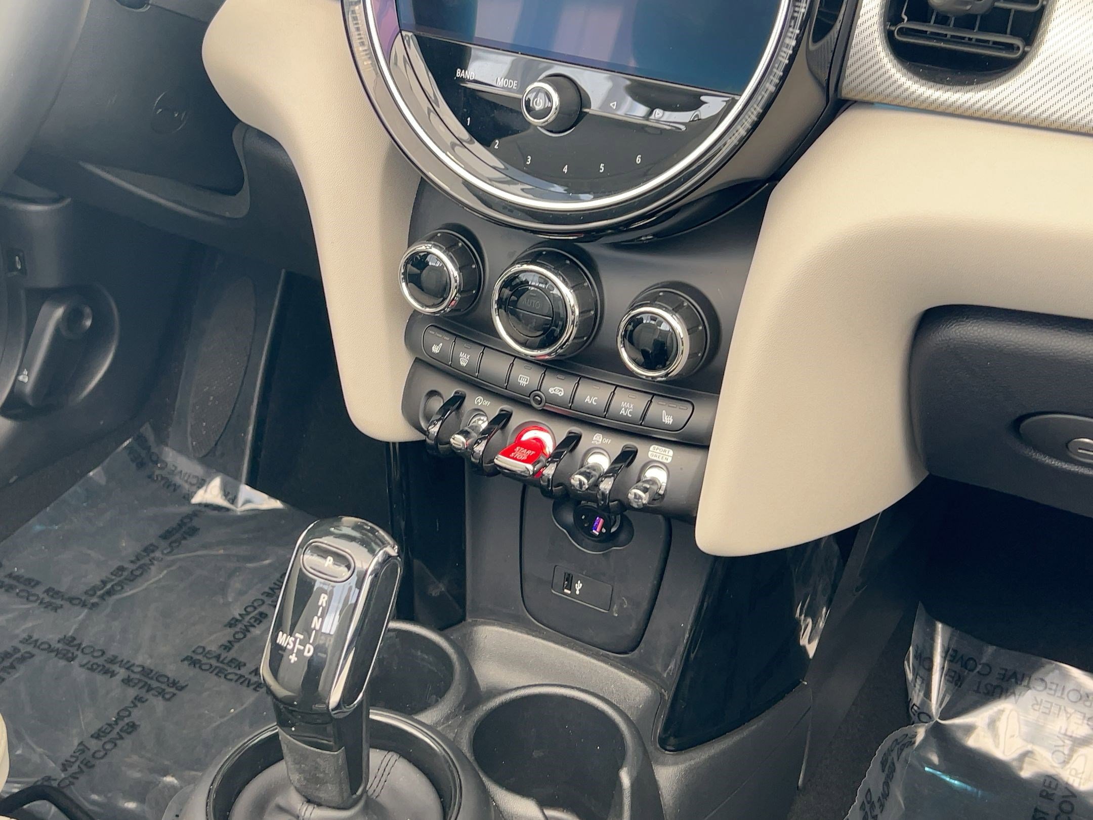 Certified 2023 MINI Cooper S w/ Signature Upholstery Package image 16