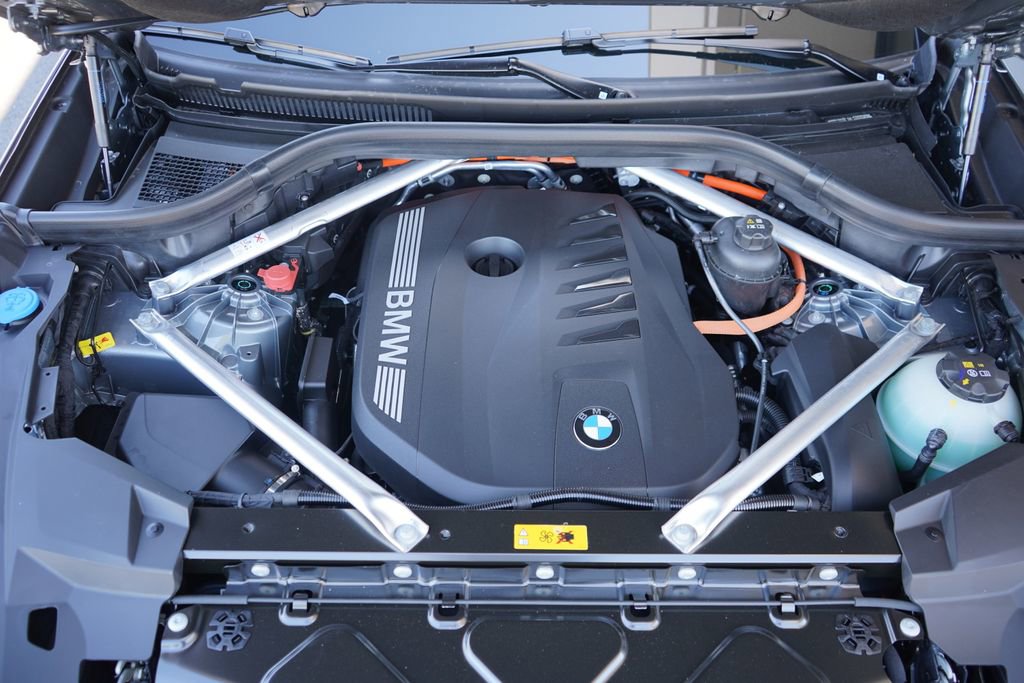 New 2026 BMW X5 xDrive50e w/ M Sport Package image 22