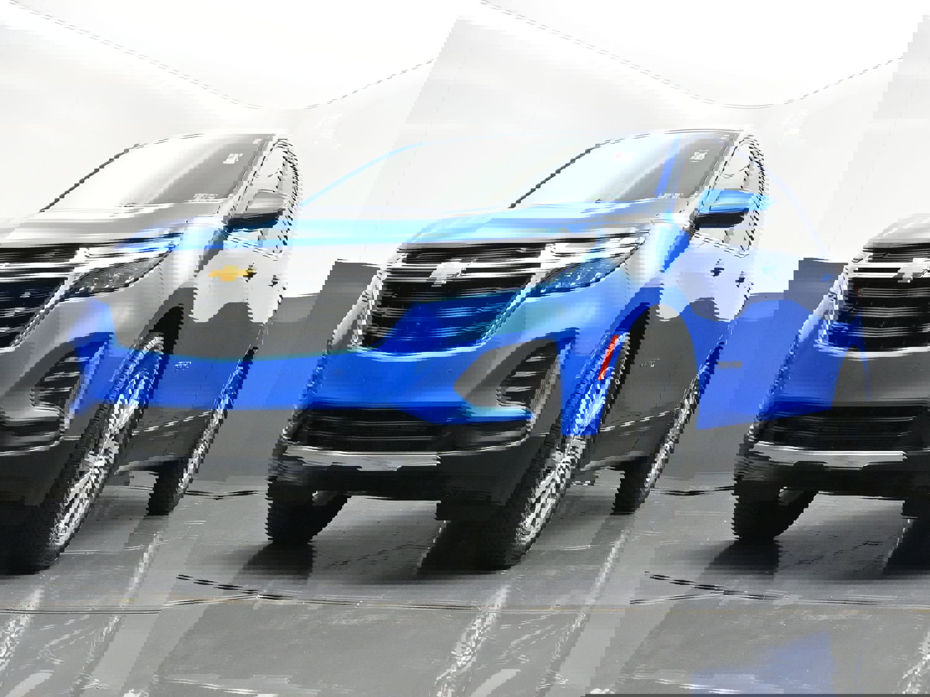 Used 2024 Chevrolet Equinox LT image 38