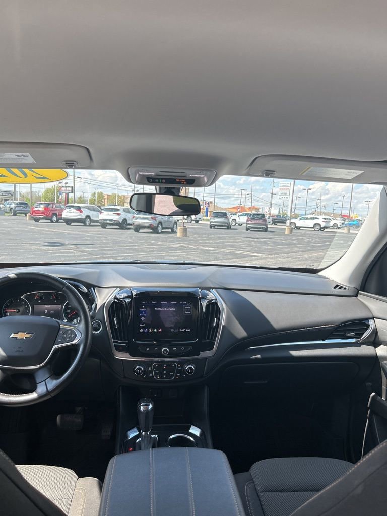 Used 2020 Chevrolet Traverse LT FWD image 52