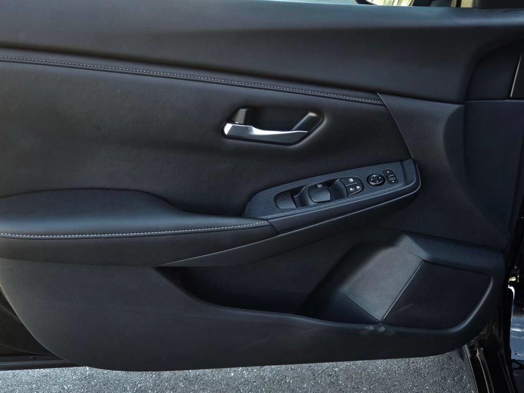 Used 2024 Nissan Sentra SV w/ All-Weather Package FWD image 11