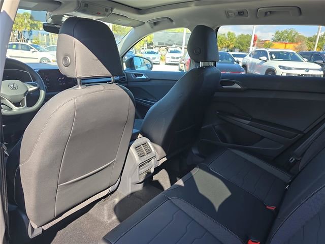 New 2026 Volkswagen Taos SE AWD/4WD image 12