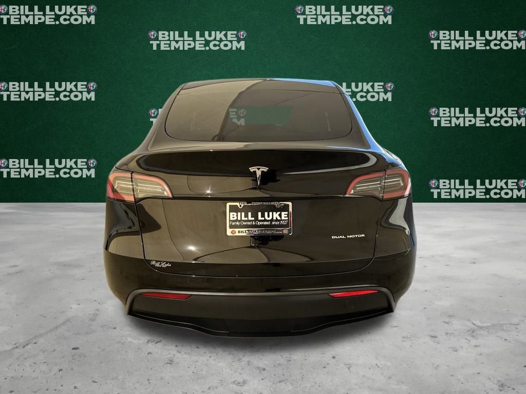 Used 2025 Tesla Model Y Long Range image 3