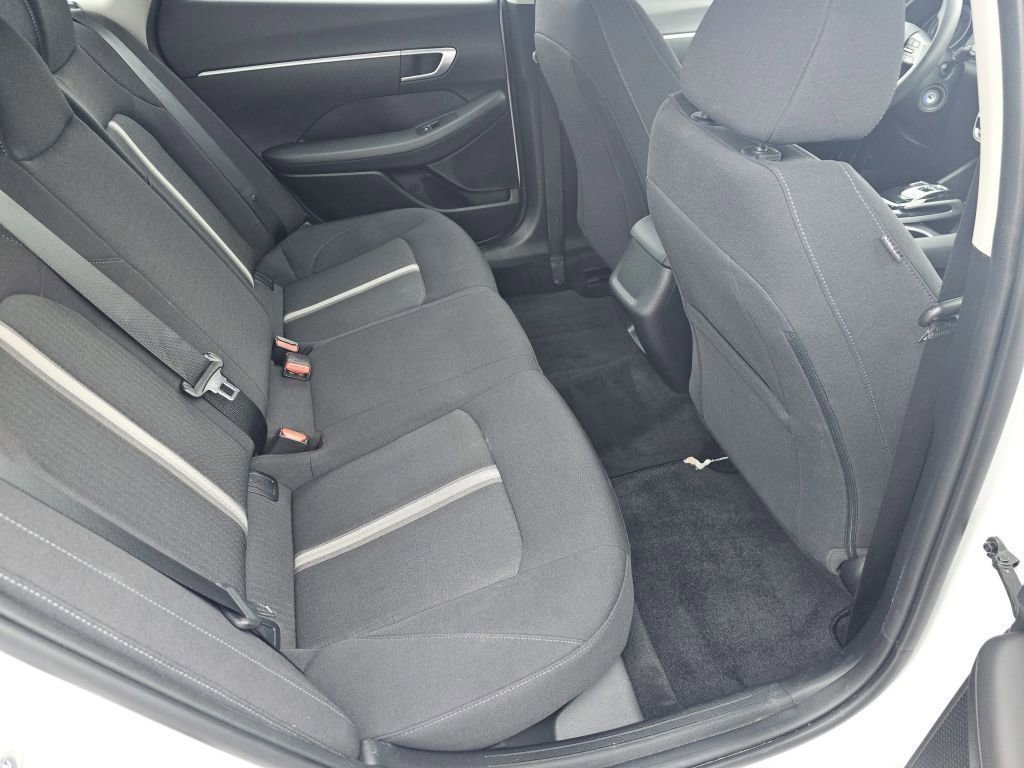 Used 2023 Hyundai Sonata SE image 5
