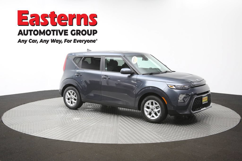 Used 2020 Kia Soul S FWD image 47
