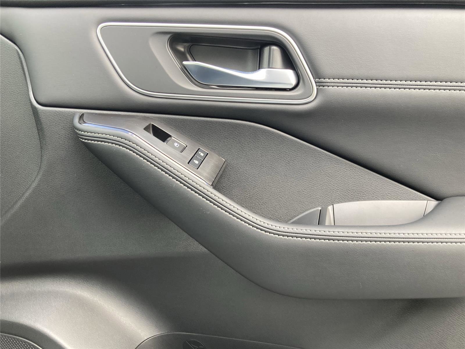 New 2026 Nissan Rogue Platinum w/ Platinum Premium Package image 33