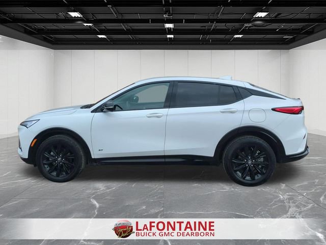 Used 2025 Buick Envista Sport Touring image 5