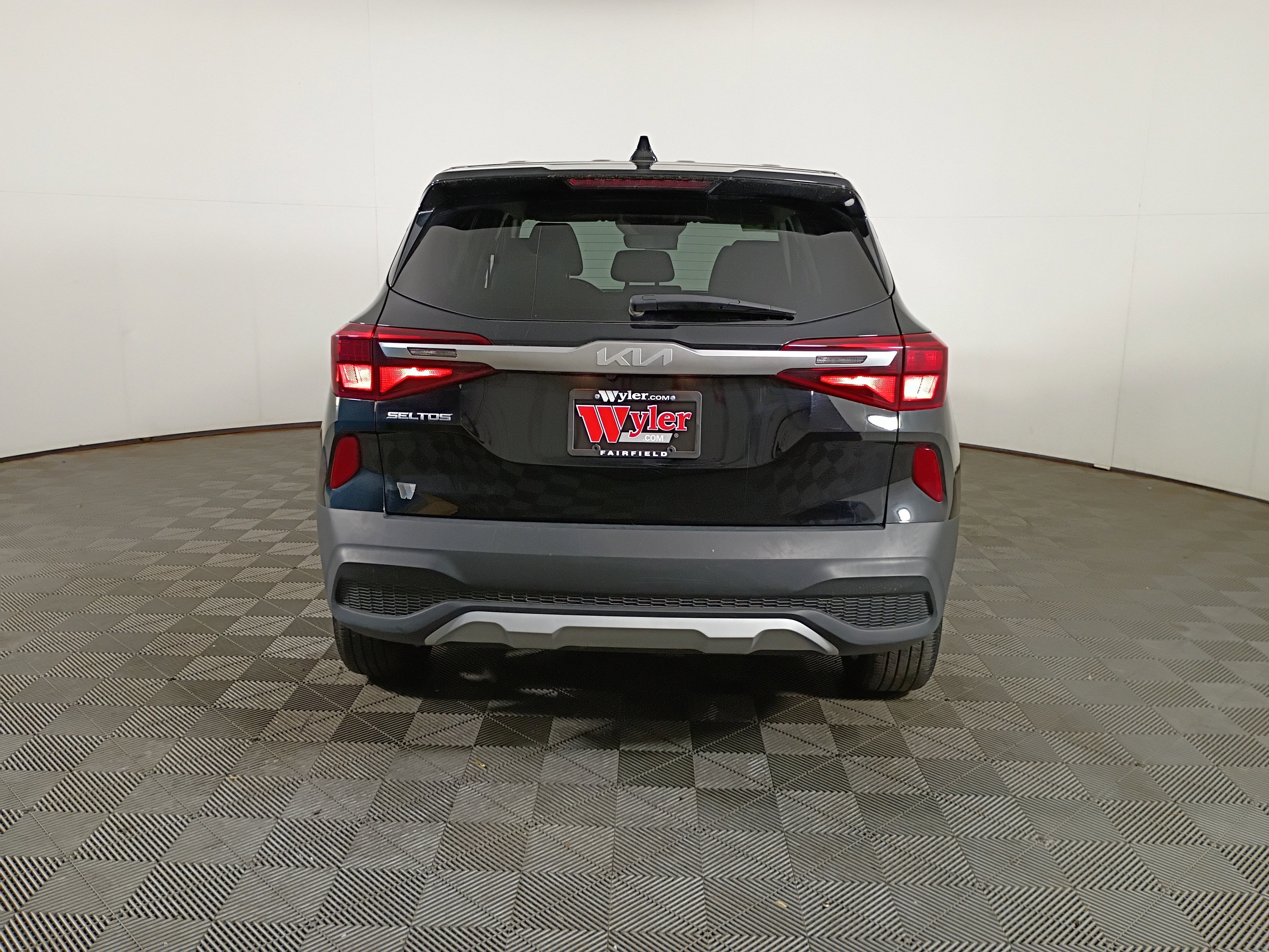 Certified 2023 Kia Seltos LX image 16